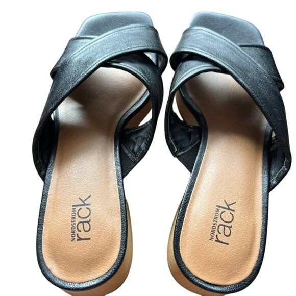 Nordstrom Rack Black Leather Crisscross Open-Toe Slip-On Sandals With Wooden Blo - Picture 1 of 10